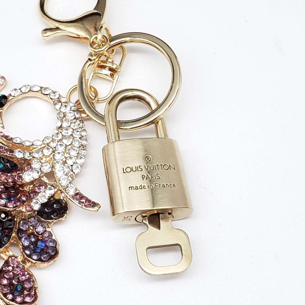 Authentic LV Gold Padlock & Key Set ✨ Luxury Bag Charm w/ Peacock Keychain - Picture 5 of 8